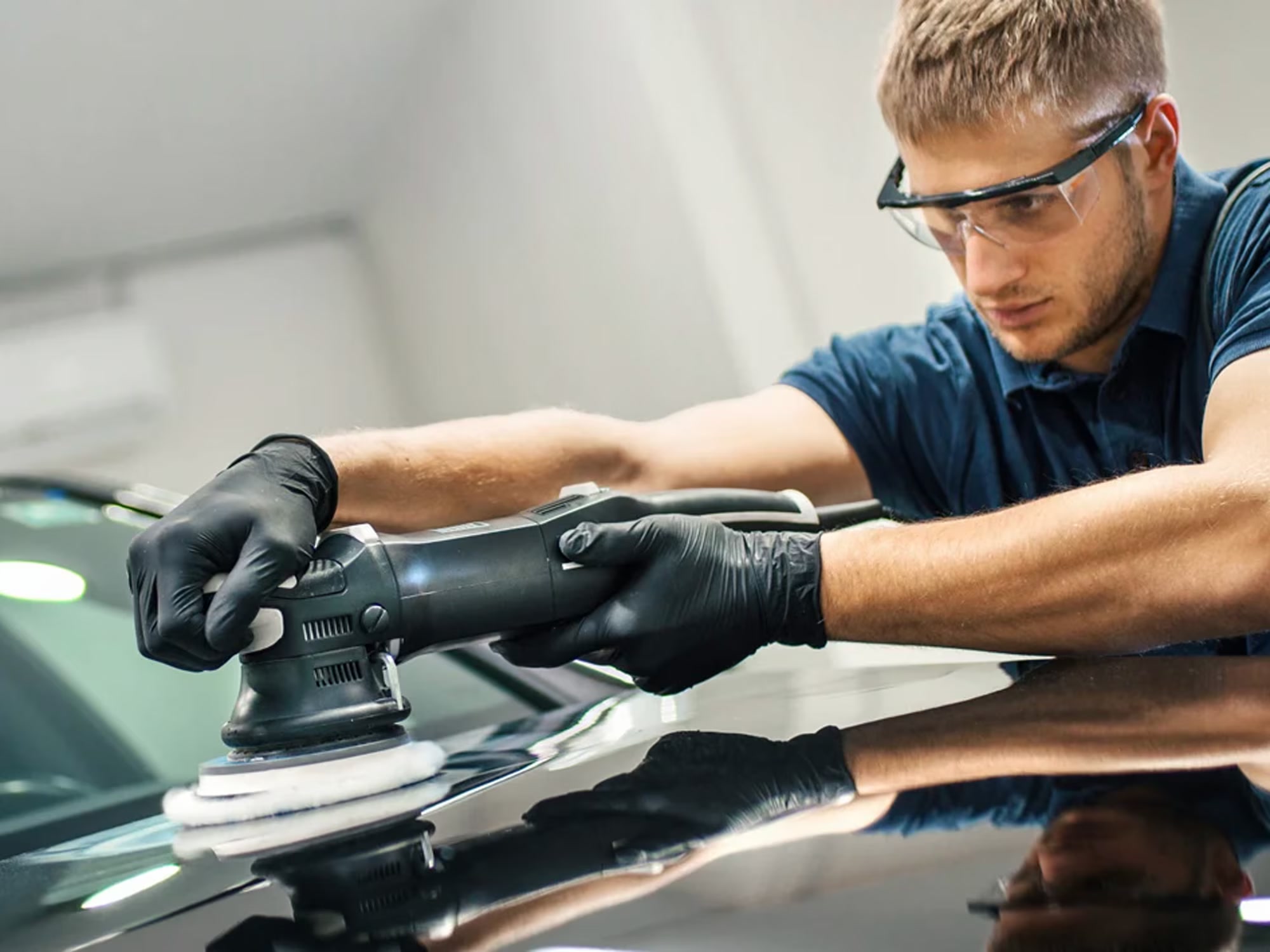 serviços de funilaria e pintura de confiança na chevrolet pedragon recife